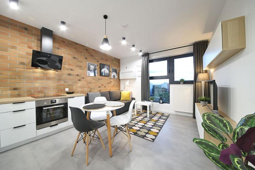 Wroclaw! Urocze Studio! Apartment *